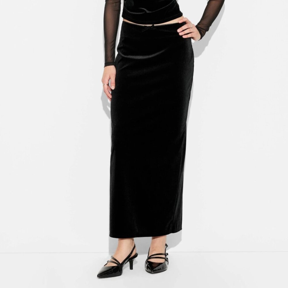 NWT Wild Fable Women's Size XS Black Satin Elastic Waist Velour Maxi Skirt